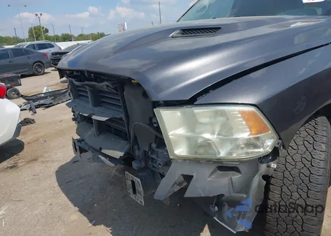 2017 Ram 1500 Lone Star 4X2 5'7 Box from USA, damaged, VIN 1C6RR6LT1HS533035